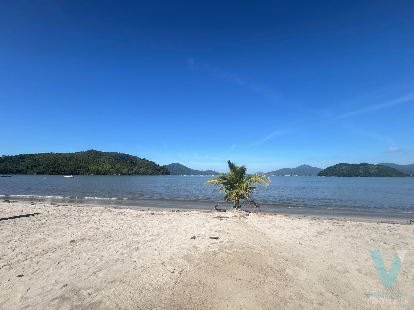 Casa na Praia Barra Seca, Ubatuba - SP - 100 metros da Praia.