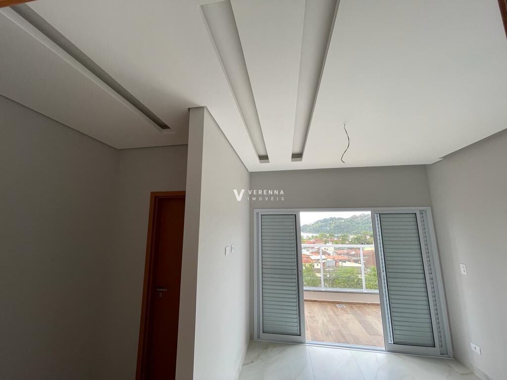Cobertura com vista para a Praia das Toninhas.
