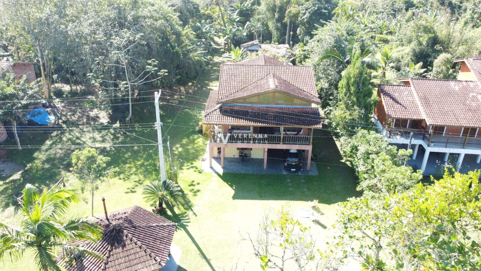 Estaleiro 11 mil metros pé na areia casa e terreno.