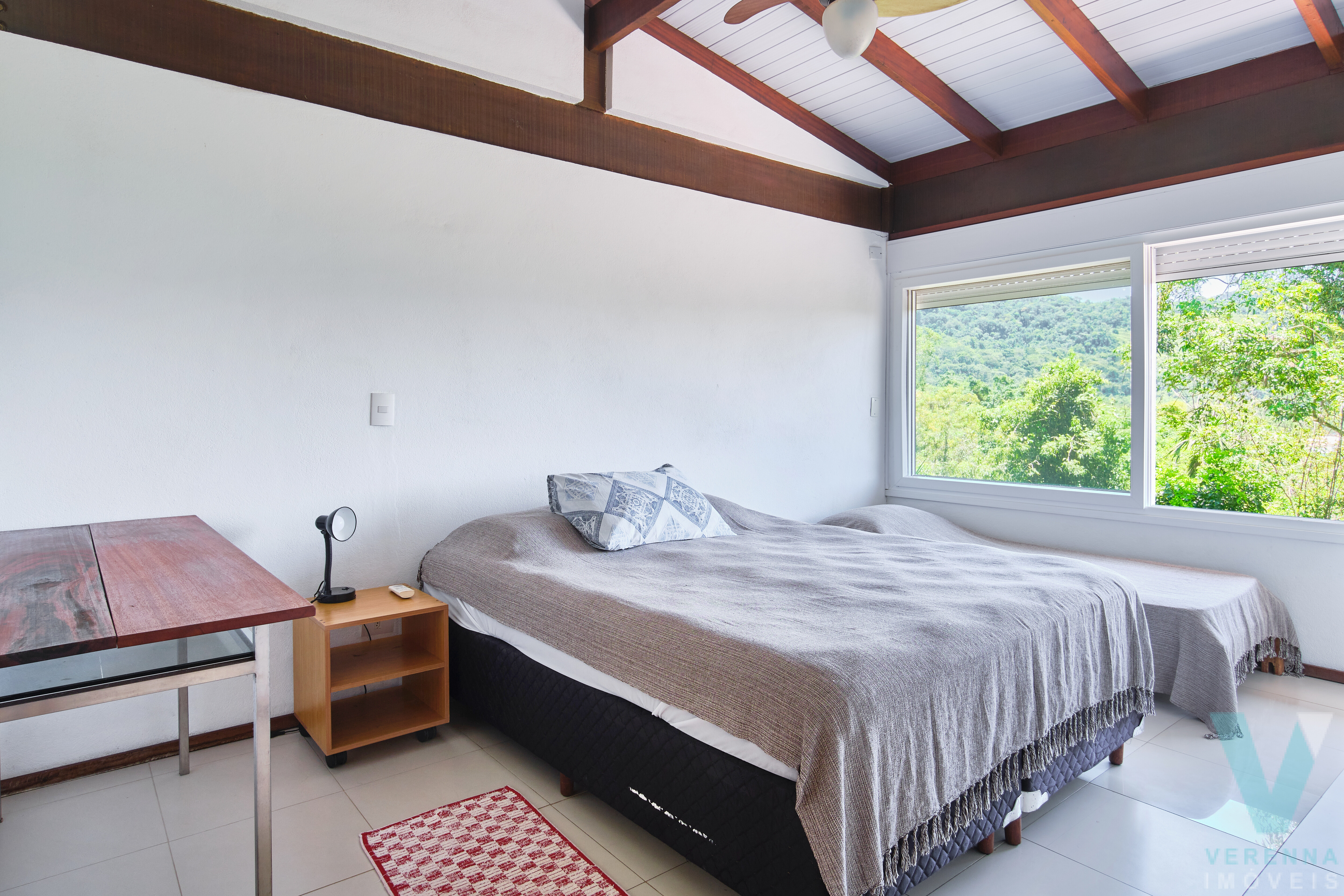 Casa na Praia do Félix, 100 metros da praia e vista para o mar!