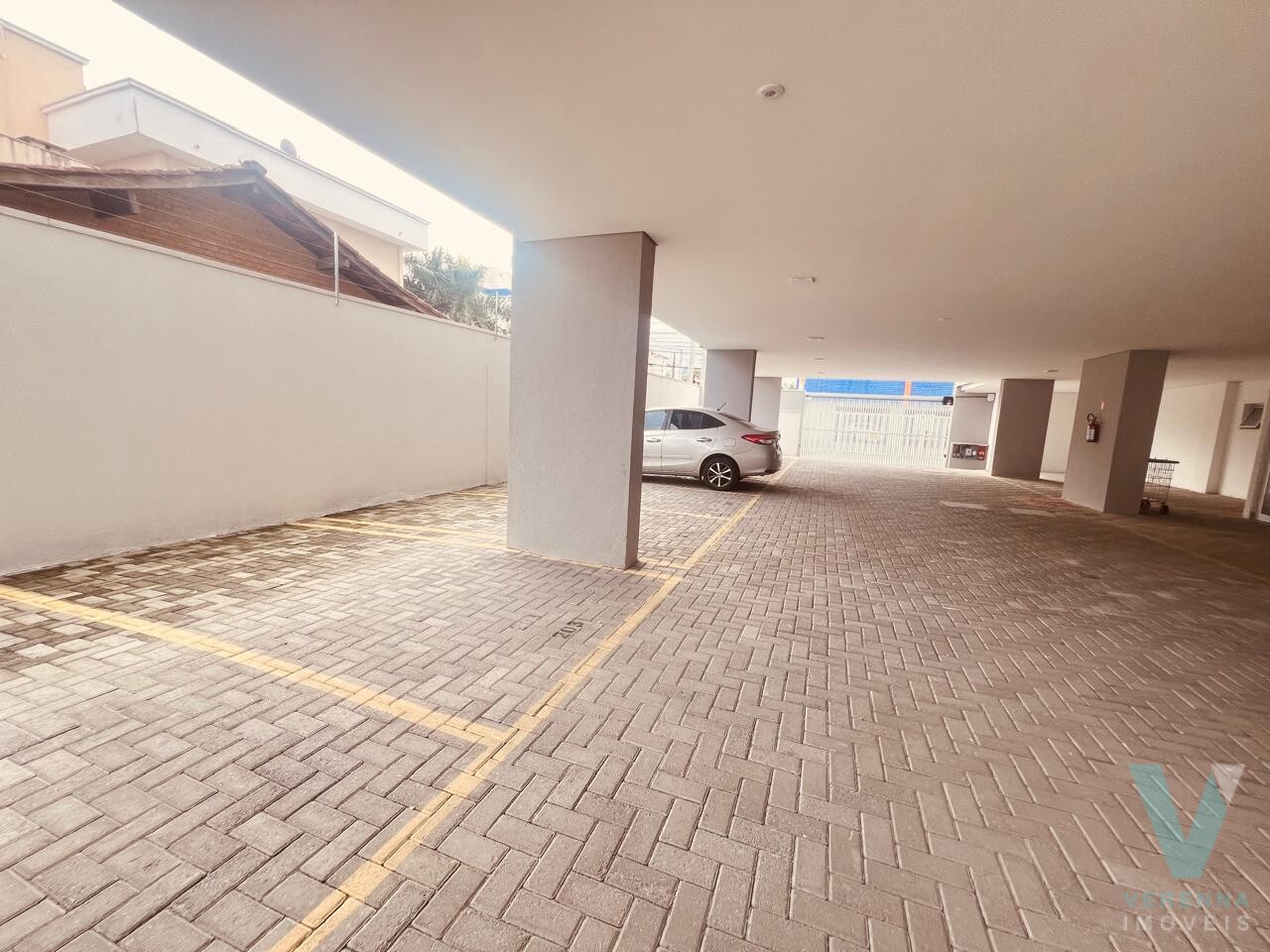 Apartamento novo Itaguá duas suites e lavabo