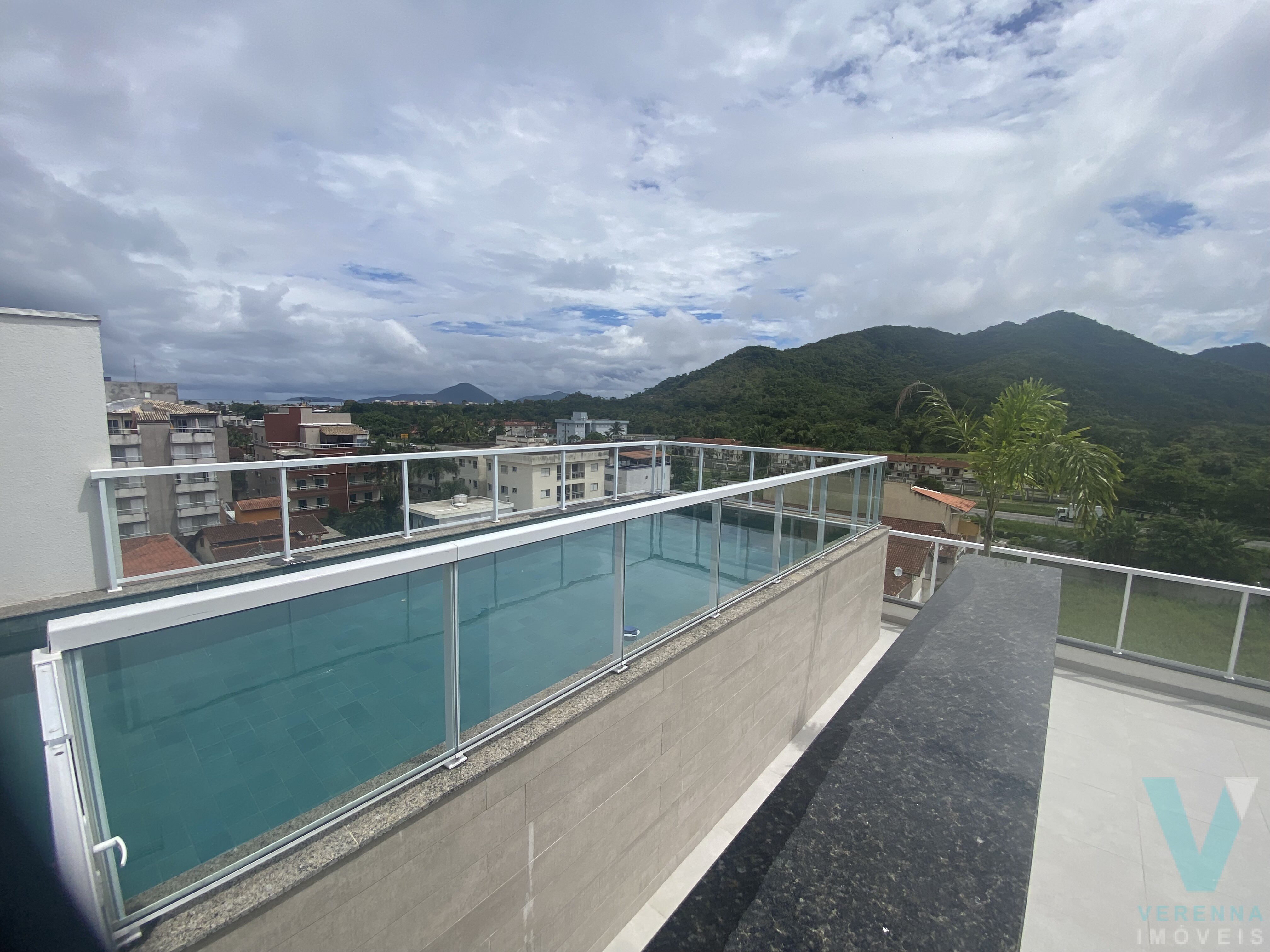 Studio Itagua novo e mobiliado