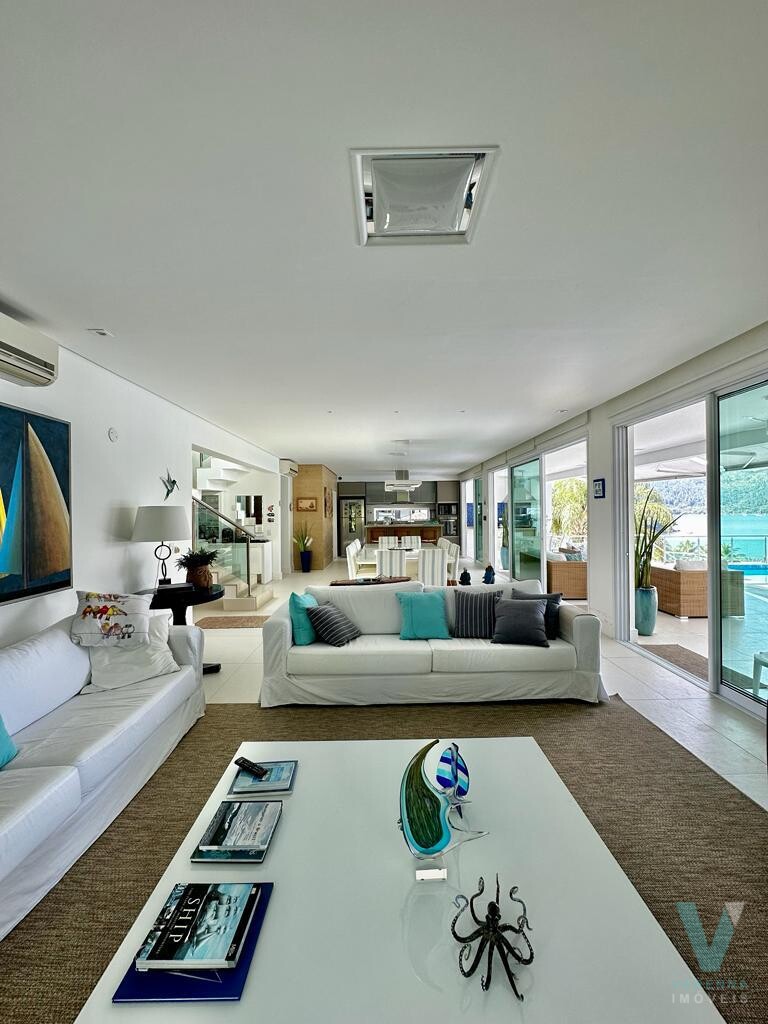 Casa na Praia da Santa Rita, espetáculo de vista para o mar!