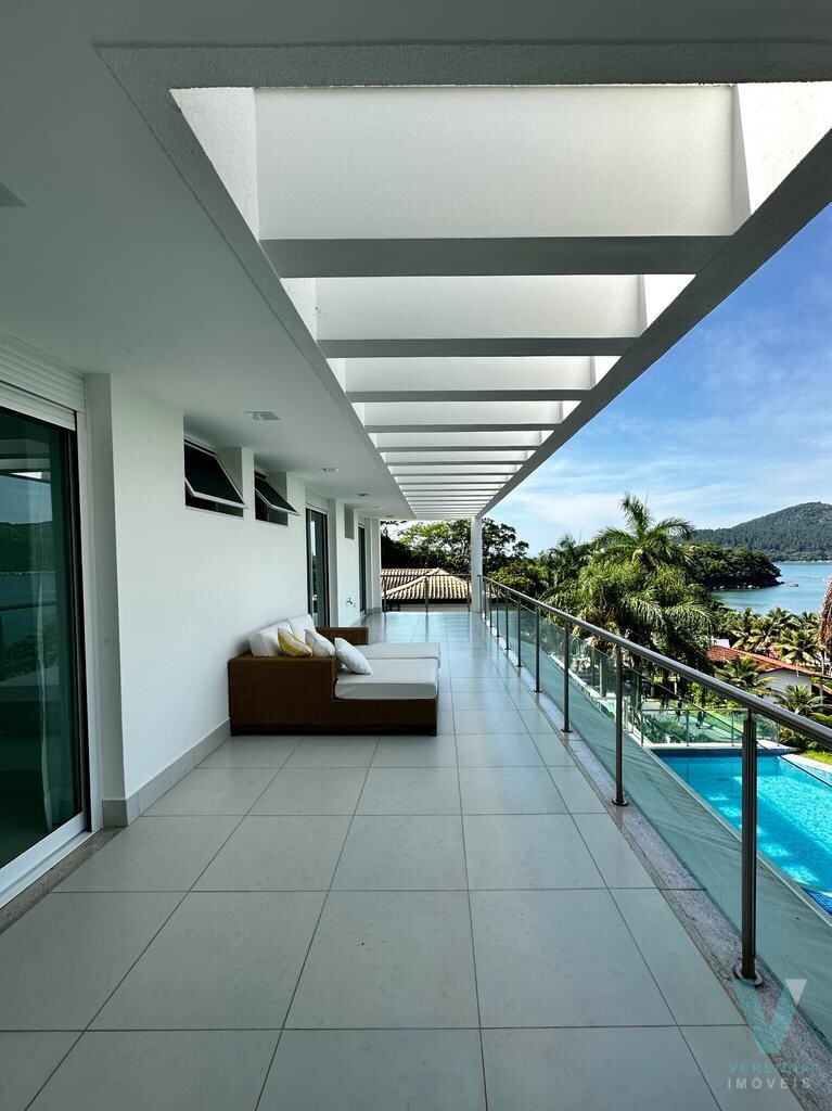 Casa na Praia da Santa Rita, espetáculo de vista para o mar!