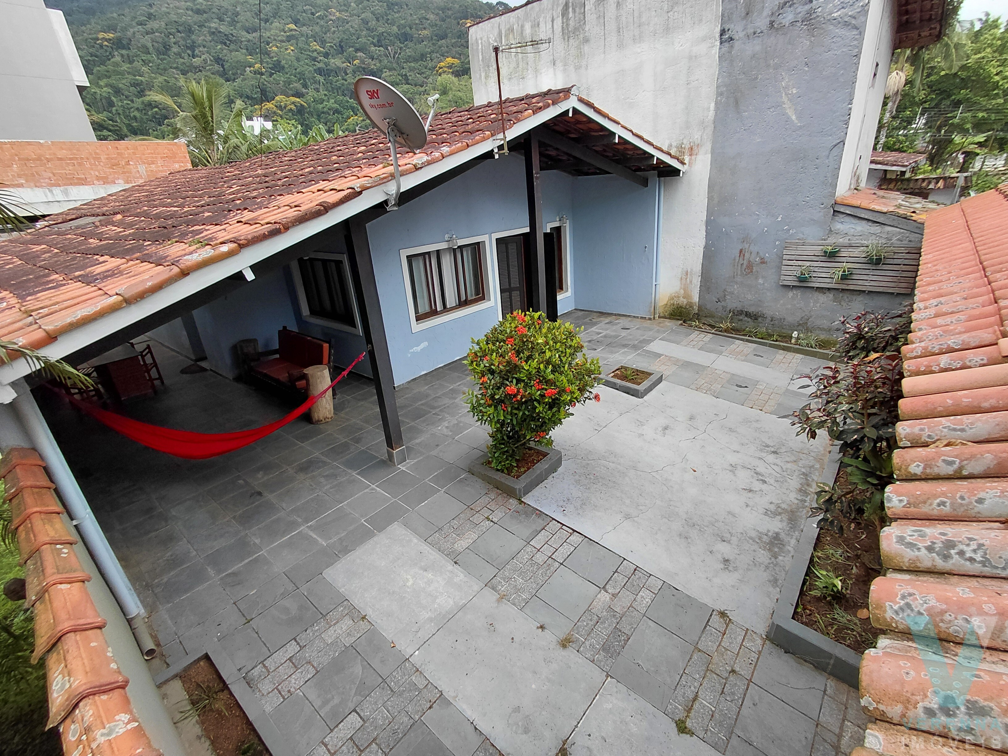 Casa na praia das Toninhas 3 quartos
