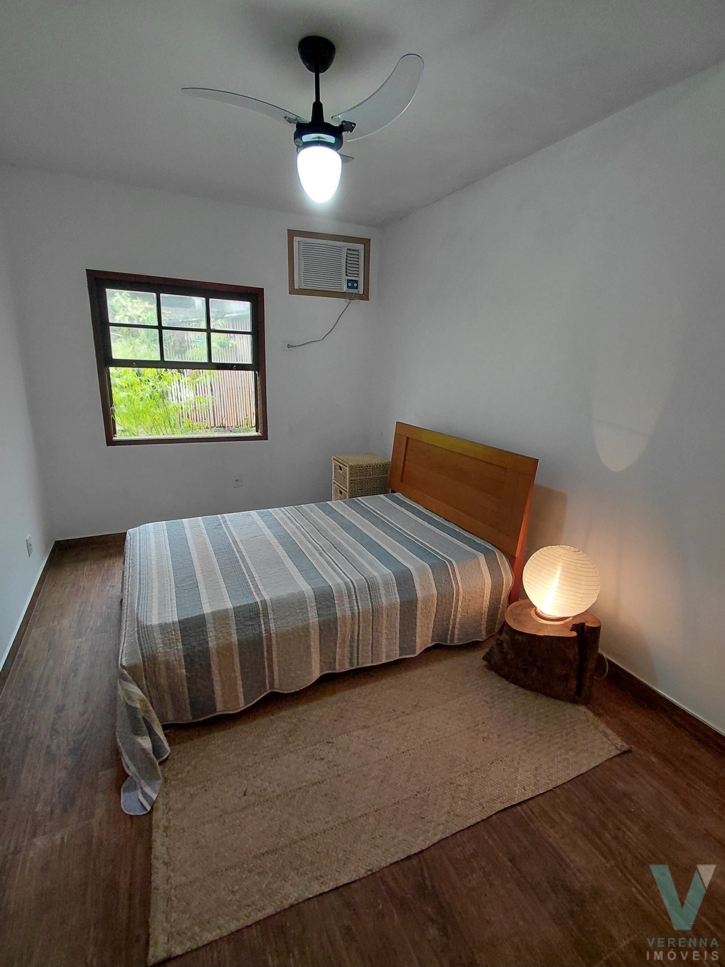 Casa na praia das Toninhas 3 quartos