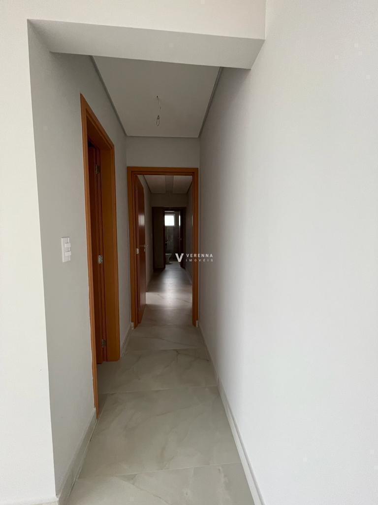 Cobertura com vista para a Praia das Toninhas.