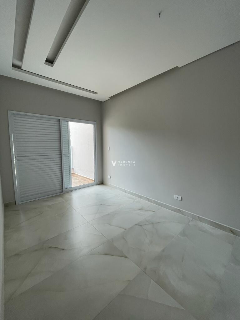 Cobertura com vista para a Praia das Toninhas.