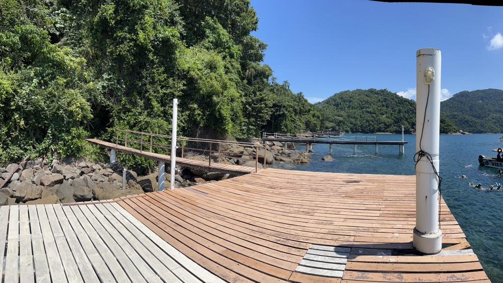 Casa na Ponta Grossa, vistas para o mar e Pier particular